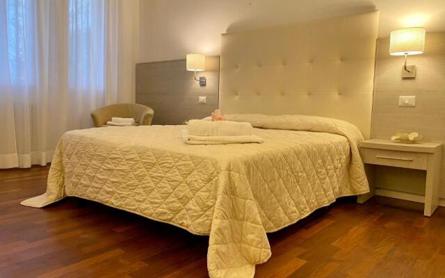 Villa Alda Suites & Rooms
