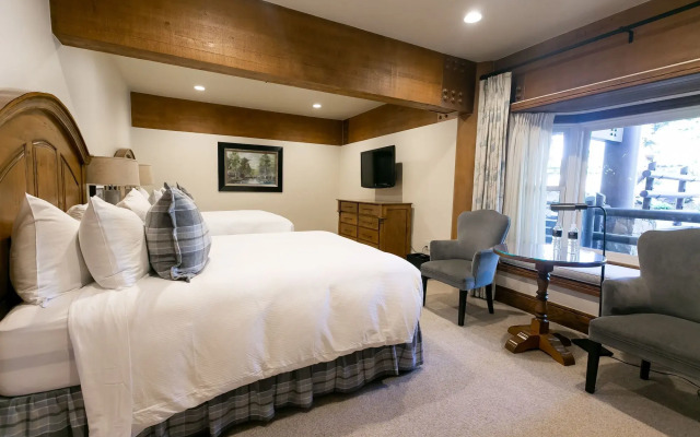 Stein Eriksen Lodge