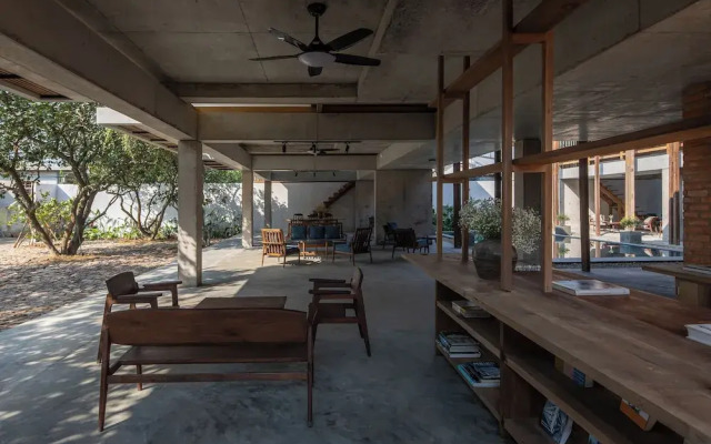 Hachi Homestay & Spa