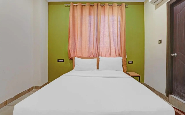 OYO Flagship 80648 HOTEL DDS LAWN