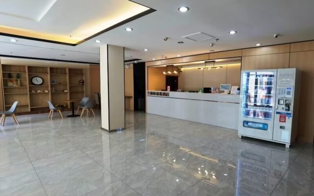 GreenTree Inn Jinan Tianqiao District Railway Station Square Express Hotel