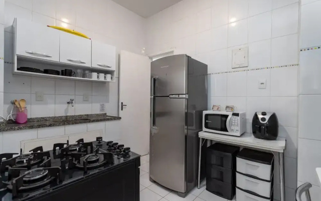 7 Minutes From Ipanema Beach Bt302b