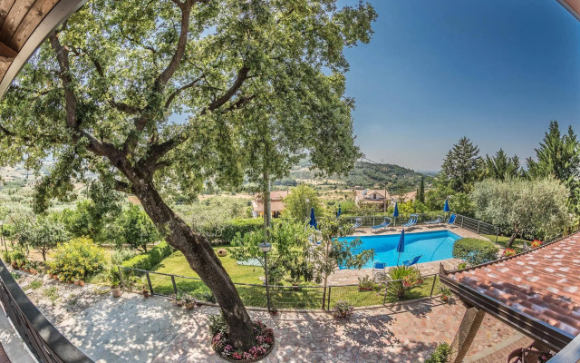 Bb La Mortella With Pool