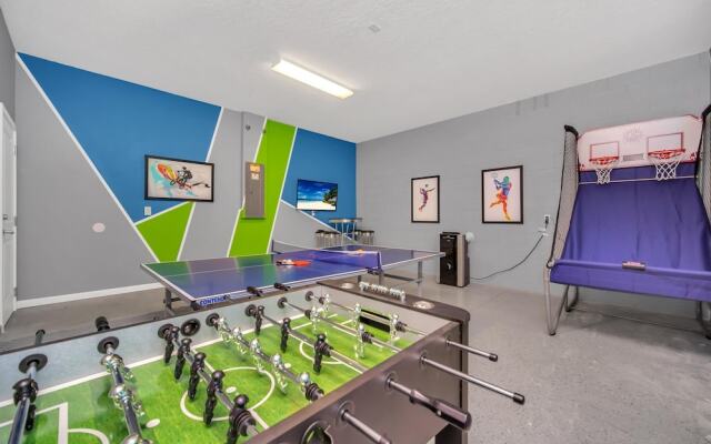 Stunning Bright Family Home Sleeps 25 Bl102