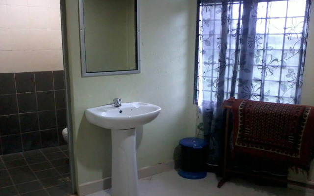 Haliman Guest House