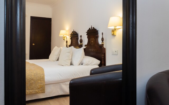 Hotel Born