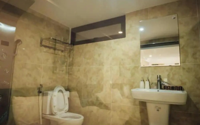 Minh Cương Hotel