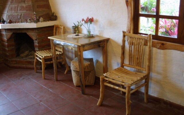 Runa Tupari Homestay Lodge