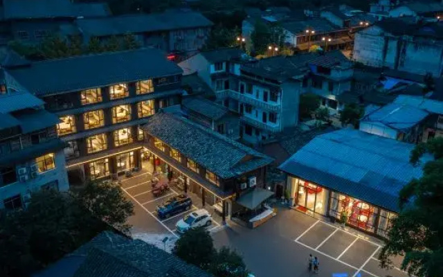 Xianlai Pavilion Hotel Liujiang Ancient Town