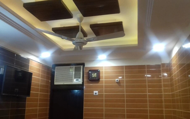 Posh S.delhi Foreigners Area, V.safe, Lajpat Ngr-2