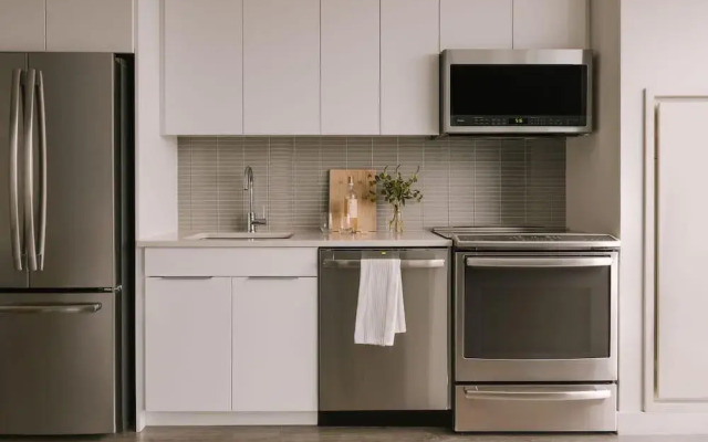Sonder by Marriott Bonvoy Pierce Boston Apartments Fenway