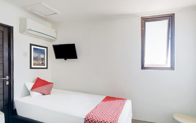 Townhouse Oak Gunung Sahari Near Ancol – Guest Rooms – Jakarta
