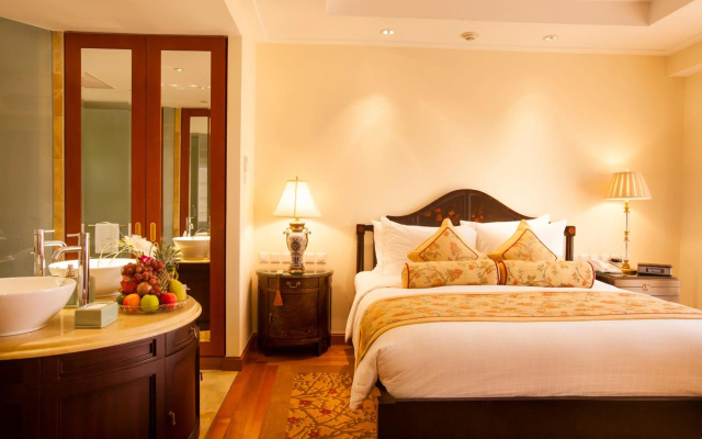 Indochine Palace – Guest Rooms – Hue