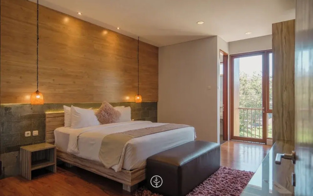 Anindya Hill View 7BR Villa a Private Heated Pool