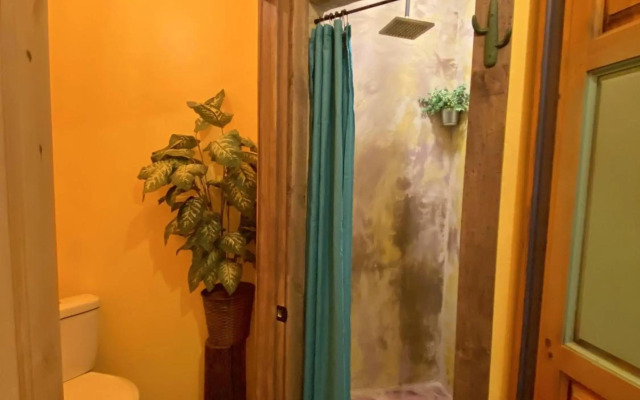 Oranch House, Studio & Wilderness