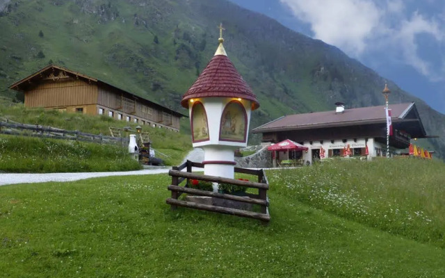 Hotel Almhof