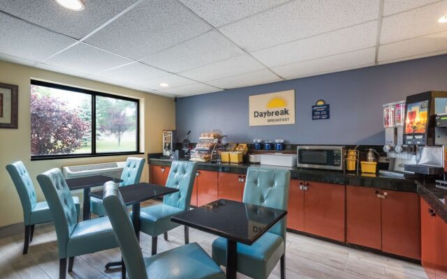 Days Inn Greenfield