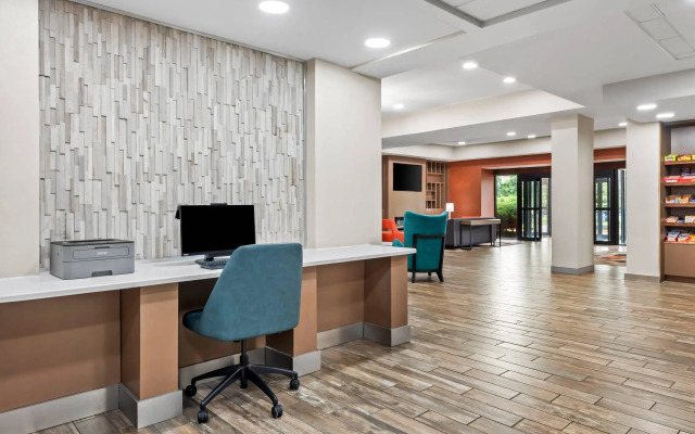 Comfort Inn Largo-Washington DC East