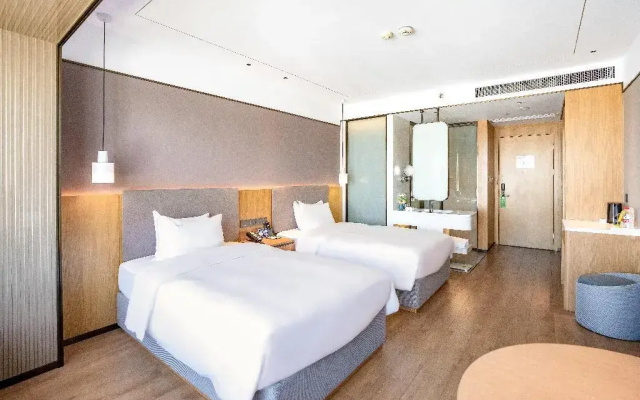 Holiday Inn One Thousand Island Lake by IHG