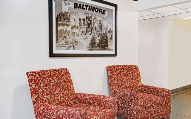 Super 8 by Wyndham Baltimore/Essex Area