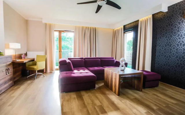 Mineral Hotel Malinowy Raj