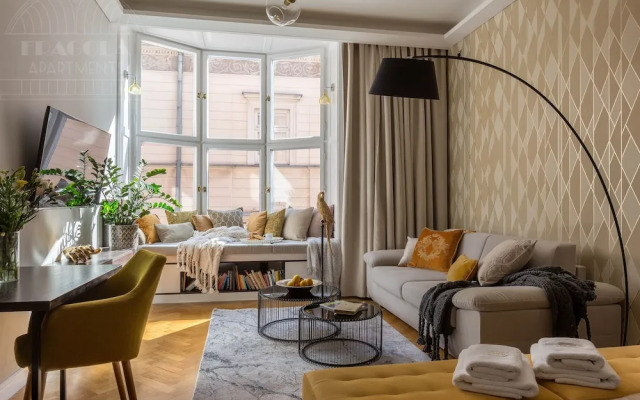 Feniks Fragola Apartments