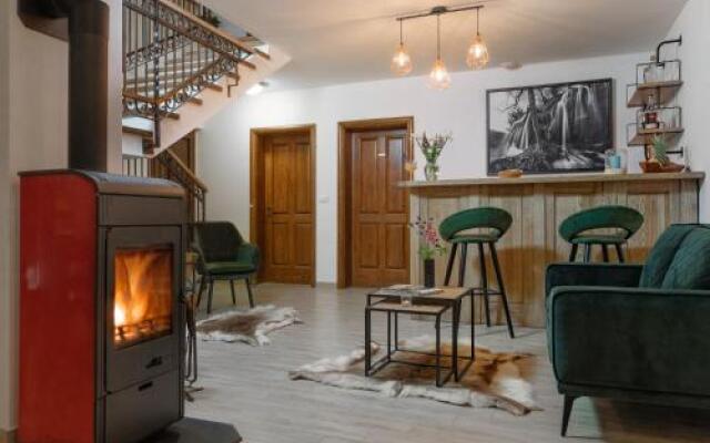 Plitvica River House