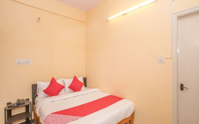 OYO 13121 Sai Kuteer