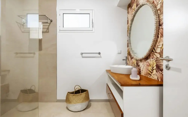 Coastal Charm A by Madeira Sun Travel