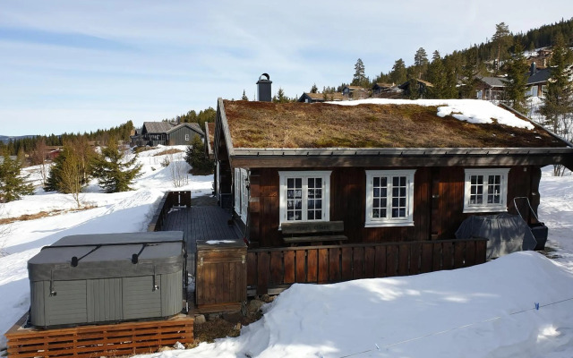 ReveEnka - cabin in Trysil with Jacuzzi for rent