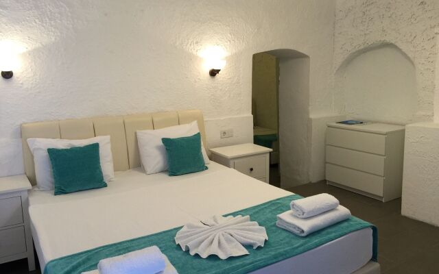 Lavinya Otel