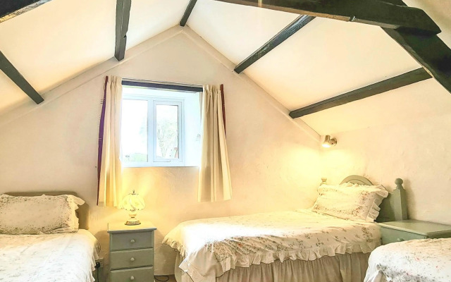 Ta Mill Holiday Cottages & Lodges - Forge Cottage