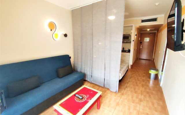 Apartment in 4 star Hotel 24h