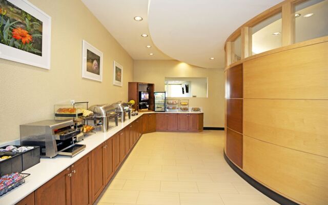 SpringHill Suites North Shore