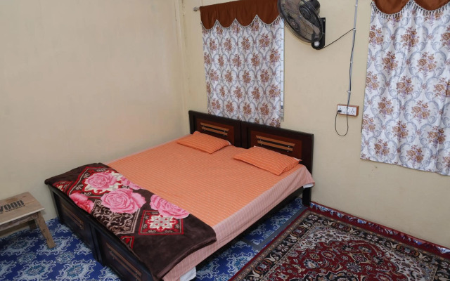 10 Guests-For Tourists