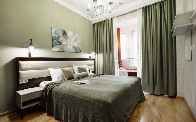Apartamenty na Naberezhnaja Vremena goda 3