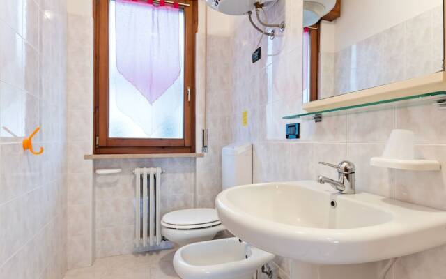 Nice Holiday Apartment near Lazise