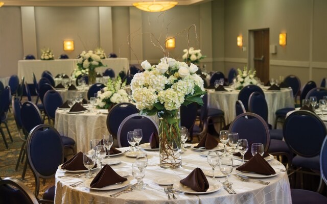 Doubletree Hotel Oak Ridge