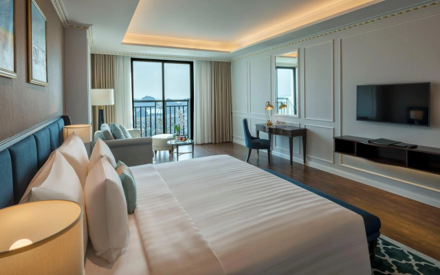 FLC Halong Bay Golf Club & Luxury Resort – Guest Rooms – Ha Long