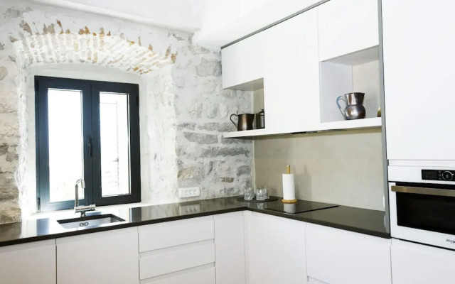 Galathea House