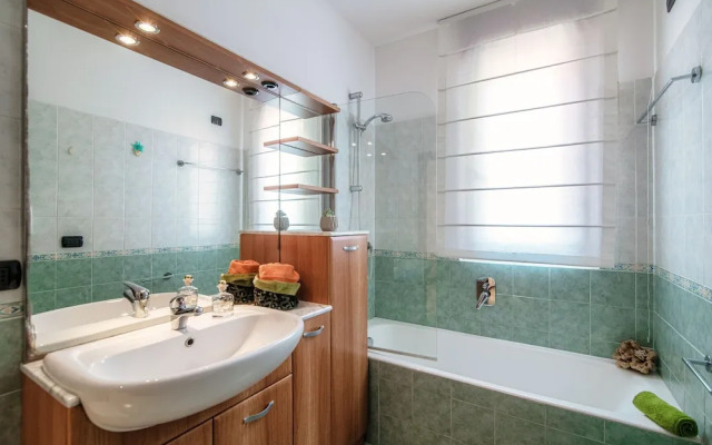JOIVY Splendid Flat W/Terrace Near Lake Como