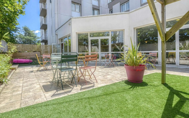 ibis Cholet