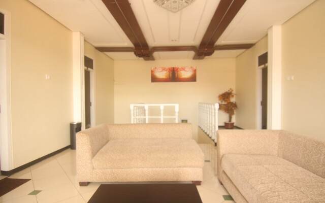 Asia Jaya by Lakers Hotel