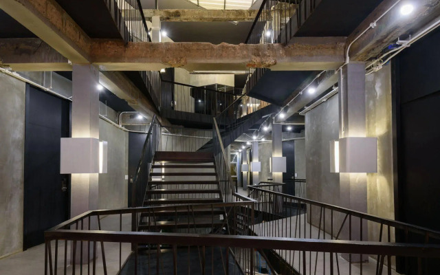 Minimis Hostel