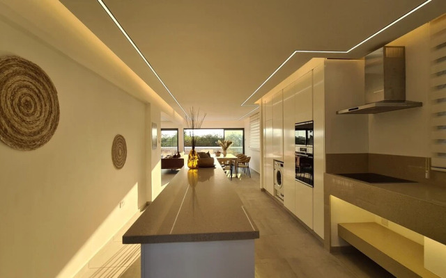 Phaedrus Living Seaview Luxury Villa Venus 006