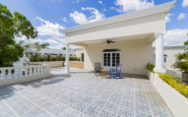 Delfina Boutique Hotel