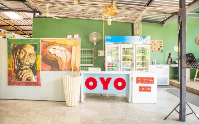 OYO 617 Tira Hostel @ Chalong Phuket