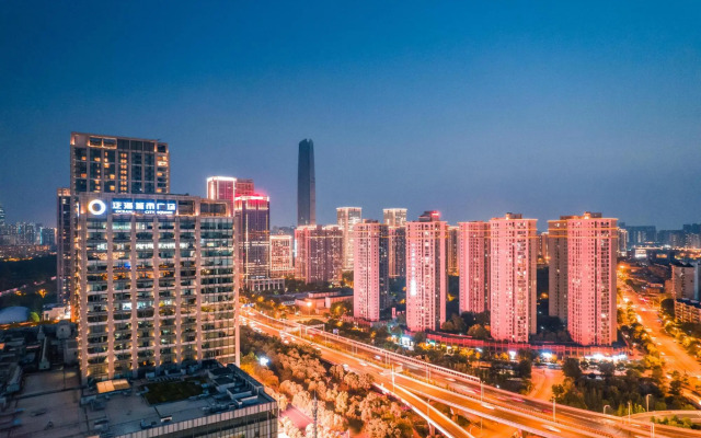 Sheraton Grand Wuhan Hankou Hotel
