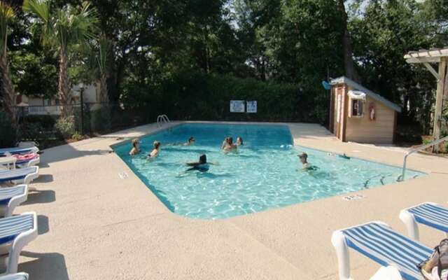 Heron Pointe F-20 - 2 Br Condo