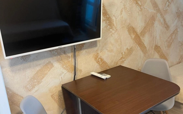 Colonel apartment 846